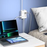 Huntkey 四面插孔延長線 含USB-A X 2 + USB-C X 2