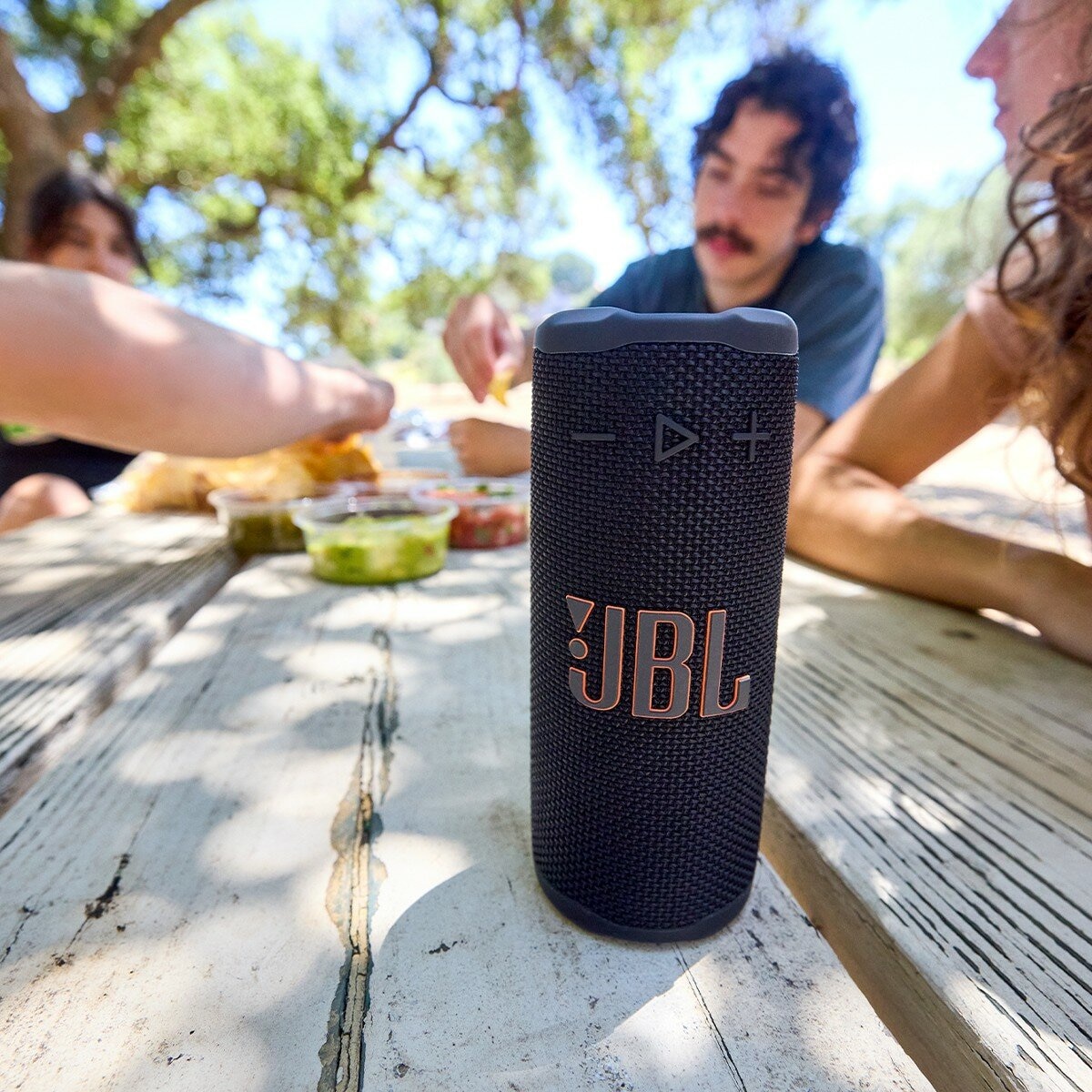 JBL Grip 可攜式防水燈光藍牙喇叭 黑色
