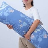 CASA 萊賽爾長抱枕 45公分 X 120公分 X 20公分 晨霧花