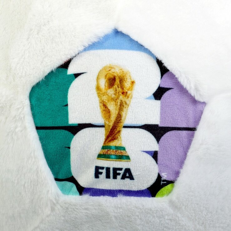 FIFA 足球造型抱枕 周長 124.4公分 彩色