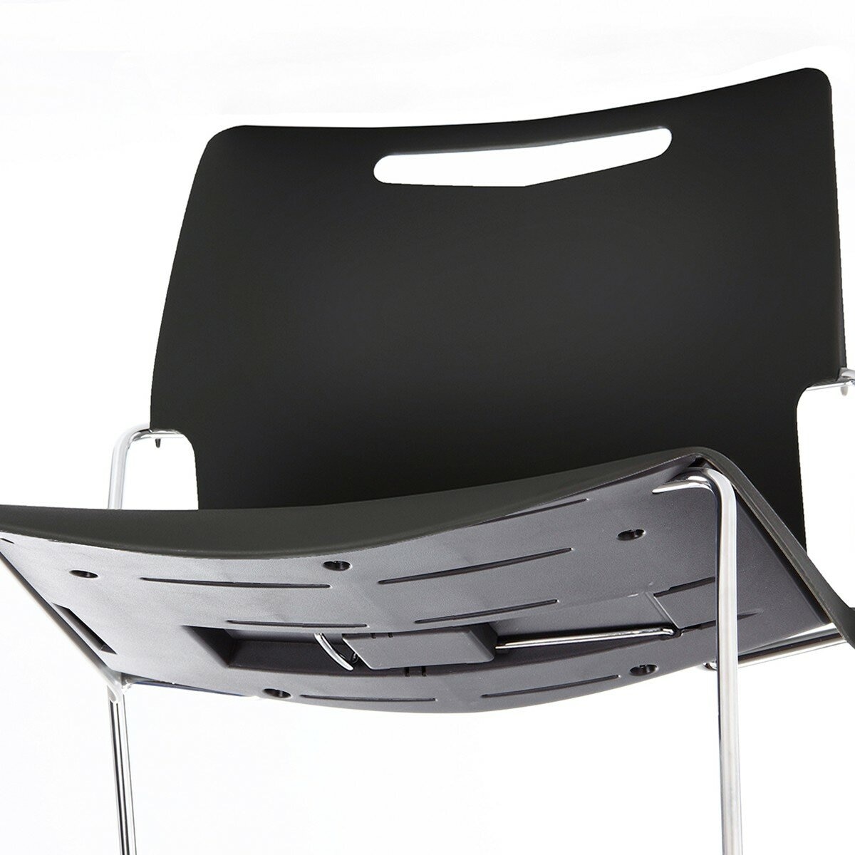 Musical Chairs Cache 可堆疊辦公椅 黑